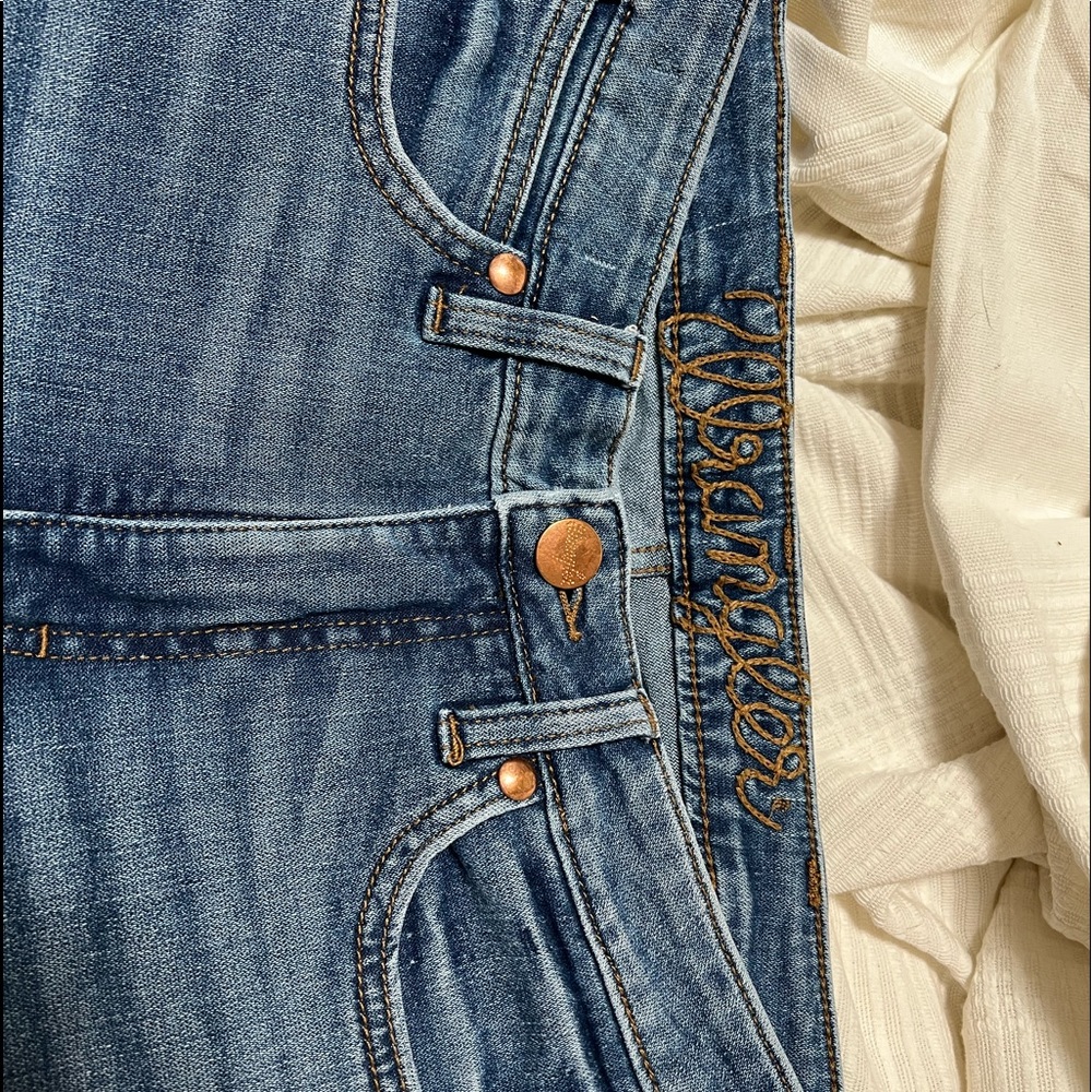 Woman’s Wrangler High Rise Retro Bell Bottoms